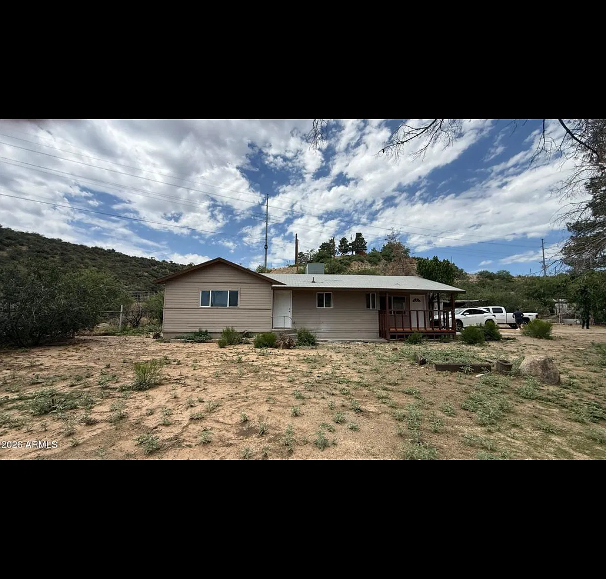 3 bed, 1296 sqft, $1,850 — Photo 1