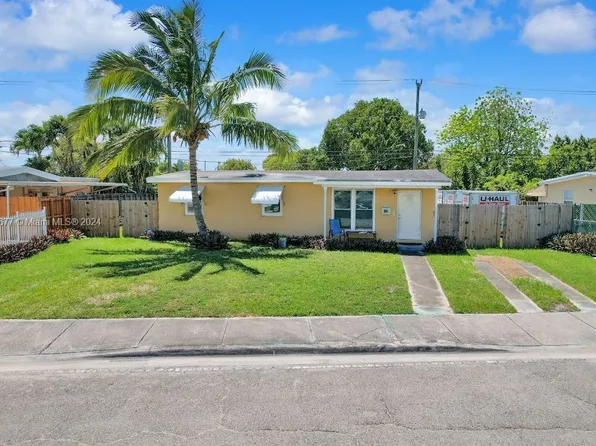 11520 SW 40th St, Miami, FL 33165