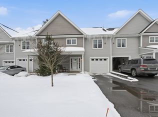 237 Woodview Way, Manchester, NH 03102