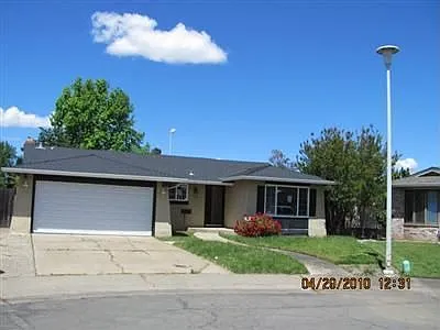 2804 Alison Ct photo 1