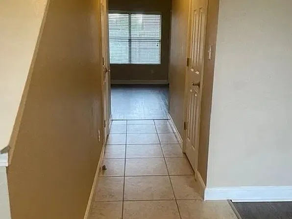 27 Skystone Ct, Pensacola, FL 32506