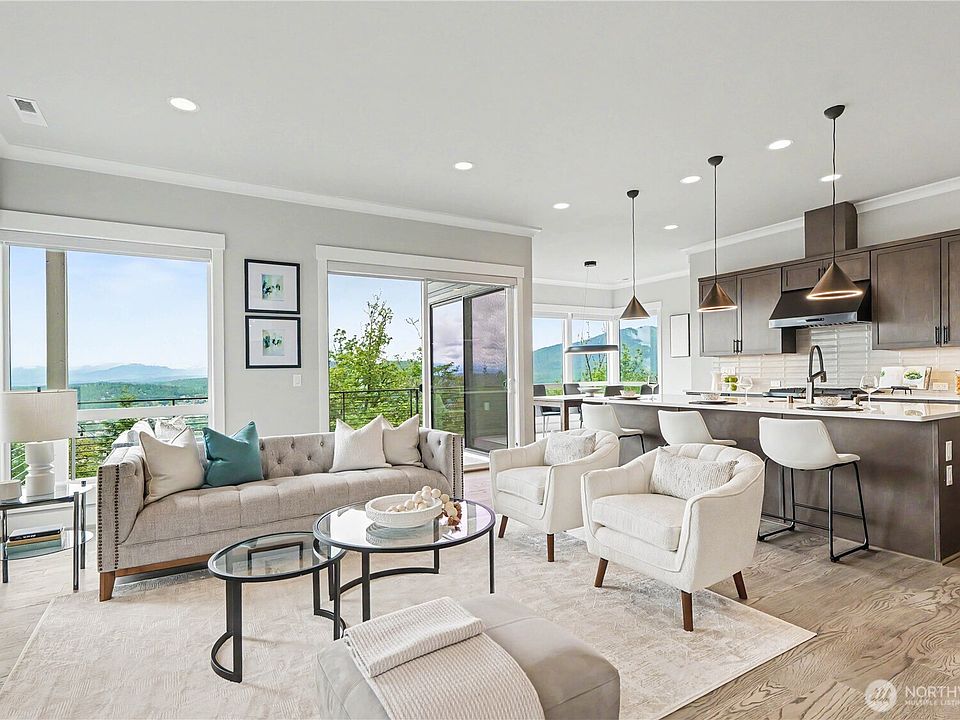 1st image of 510 Viewcrest Drive NW
