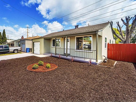 4th image of 1070 Thelma Avenue