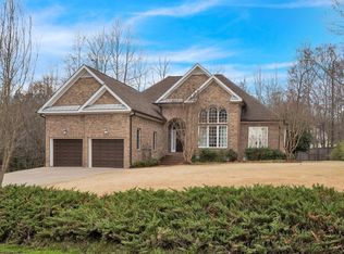 2112 Brilliant Dr, Raleigh, NC 27616