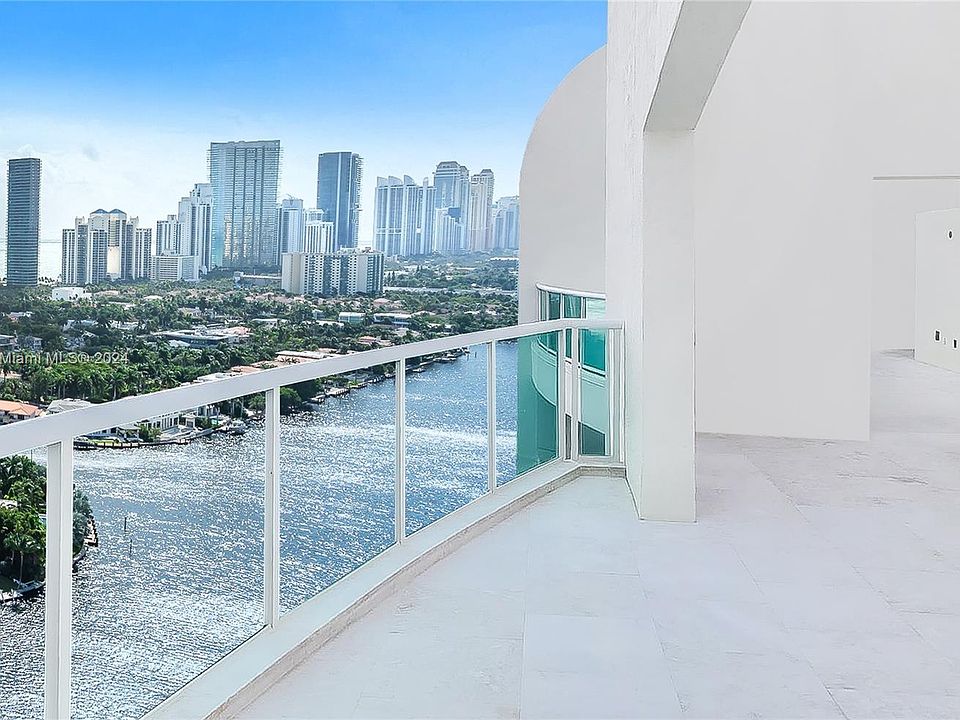 1st image of 20201 E Country Club Dr