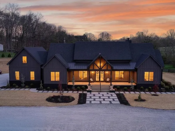 5710 Lunns Store Rd, Chapel Hill, TN 37034