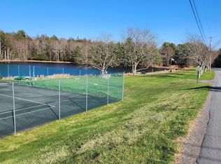 15 W Sir Bradford Rd #15, Pocono Lake, PA
