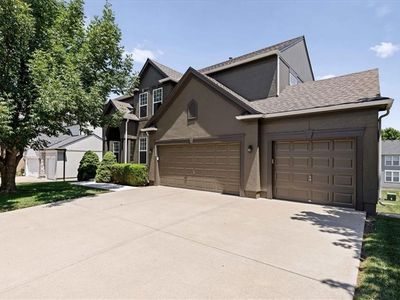 15609 Shawnee Dr, Overland Park, KS, 66223
