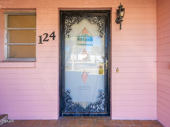 3rd image of 124 Ormond Pkwy