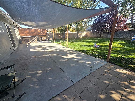 3rd image of 17788 Quiet Springs Ave