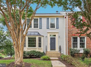 21208 Hedgerow Ter, Ashburn, VA 20147