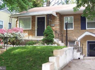 11003 Glueck Ln, Kensington, MD 20895