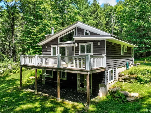 265 Lake Ridge Road, Narrowsburg, NY 12764