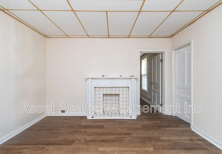 221 Hawthorne Ave #2 — Photo 14