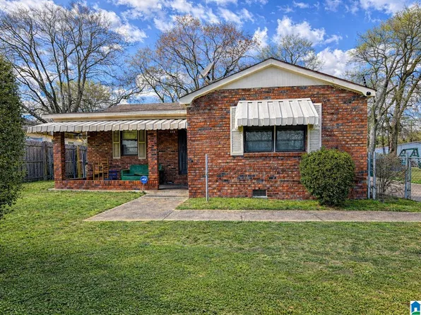 311 Thomas Ave, Eutaw, AL 35462