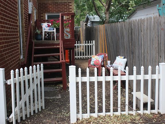 2nd image of 2306 21st St #B