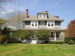 842 Old Post Rd, Fairfield, CT 06824
