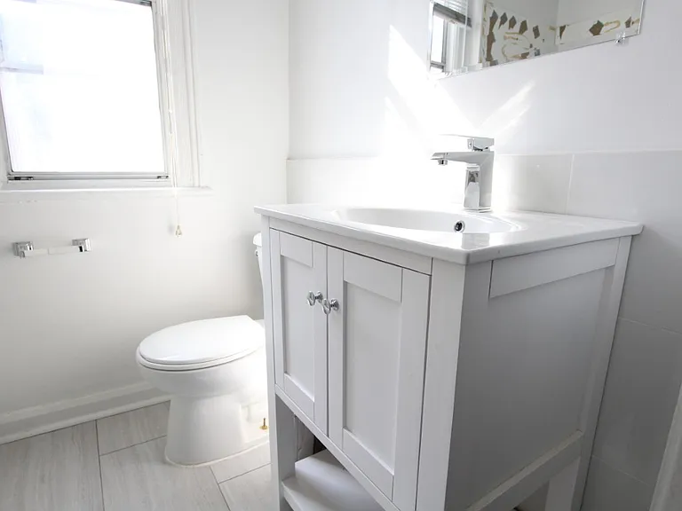 47 Louisa St #47A — Photo 10