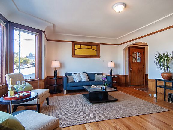 3rd image of 450 San Bruno Ave #1