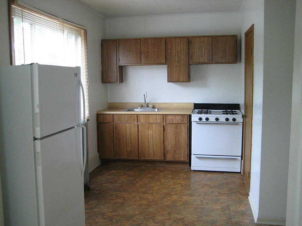 2nd image of 505 Cherry St #2