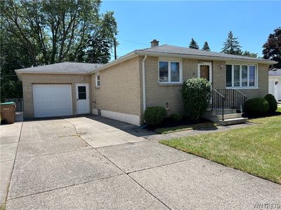 11 Bory Dr, Depew, NY, 14043