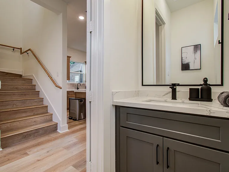 3311 Daphne St — Photo 28