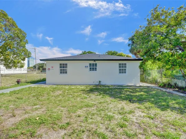 812 13th St, West Palm Beach, FL 33401