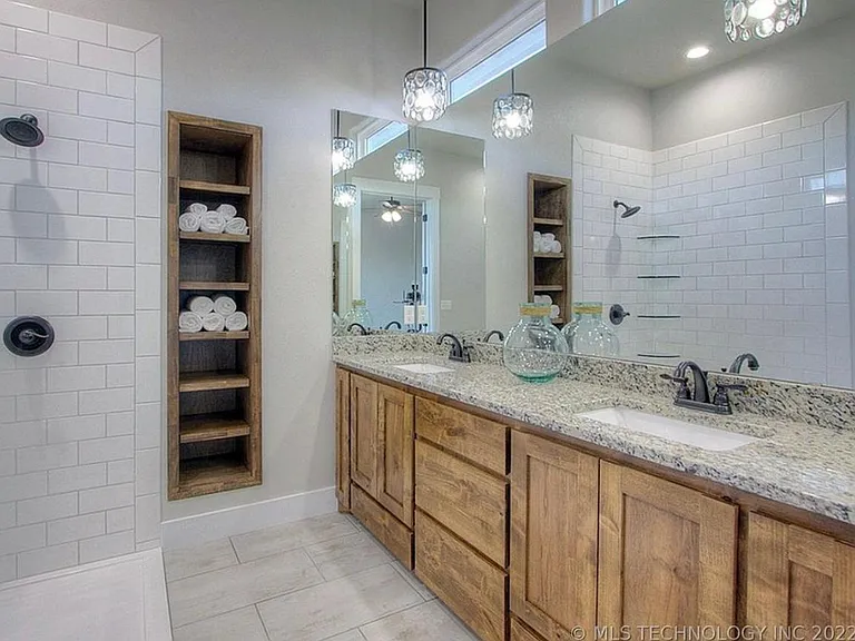 783 E Finley Ridge Dr — Photo 12