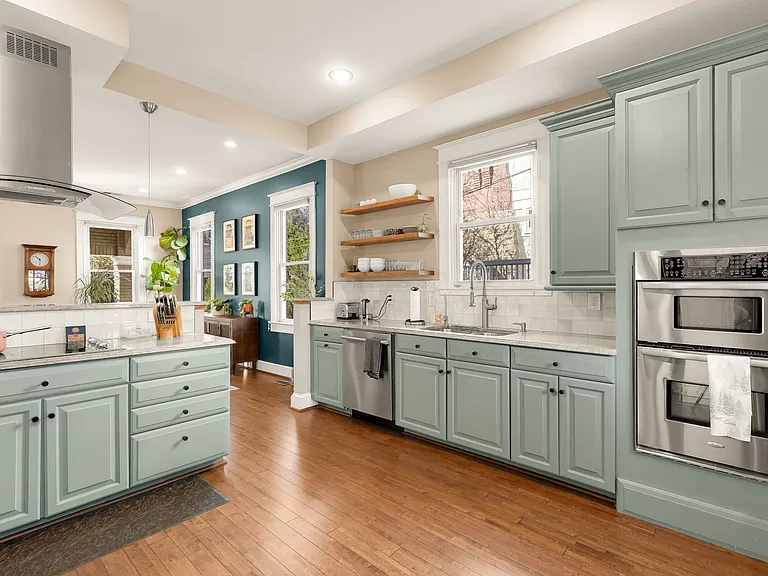 1407 Decatur St NW — Photo 10