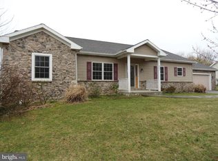 2790 Lewisberry Rd, York, PA 17404