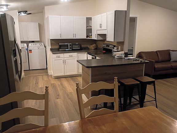 4th image of 1216 Anvil Way