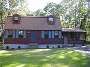 76 Wagon Wheel Rd, Dracut, MA 01826