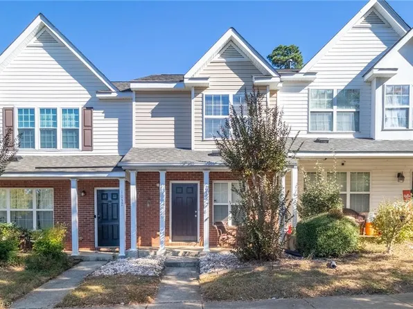 1039 Oak Blossom Way, Whitsett, NC 27377
