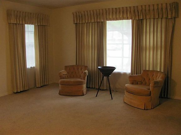 4th image of 507 Sharon Dr