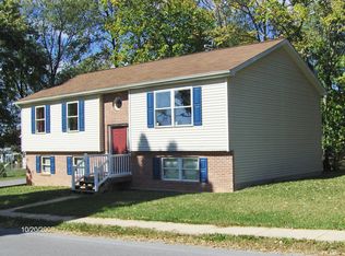 301 E 13th Ave, Ranson, WV 25438