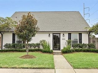 2032 Neyrey Dr, Metairie, LA 70001