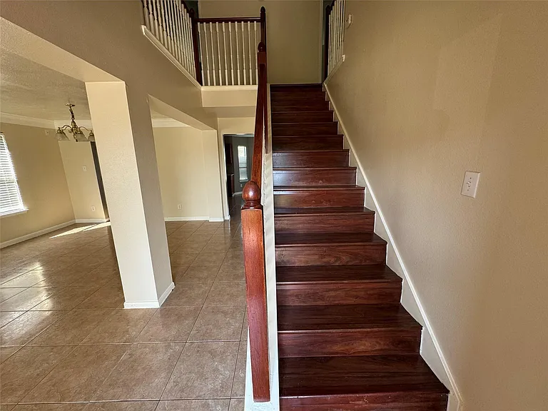 9347 Eaglewood Spring Dr — Photo 5