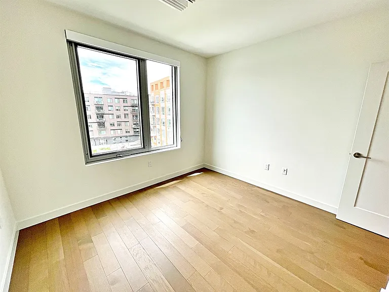 45 Lewis St #518 — Photo 15