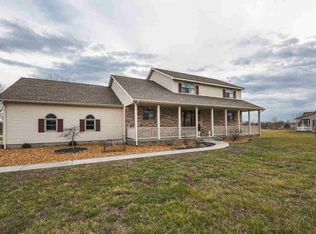 1412 W Sycamore Rd, Carterville, IL 62918