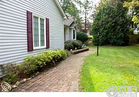 Brick paver walk