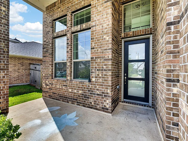 29627 Mahogany View Ln — Photo 5