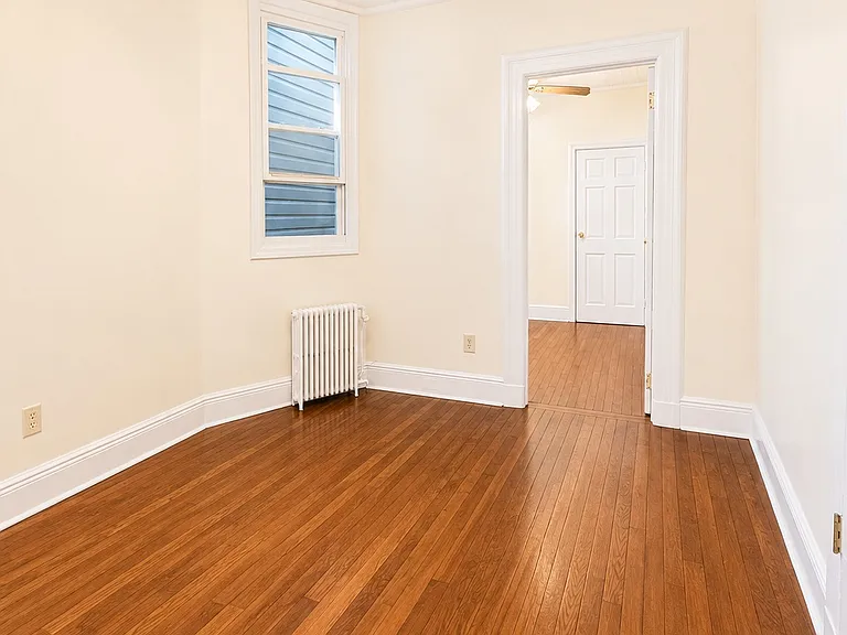 118 Booraem Ave #3 — Photo 4