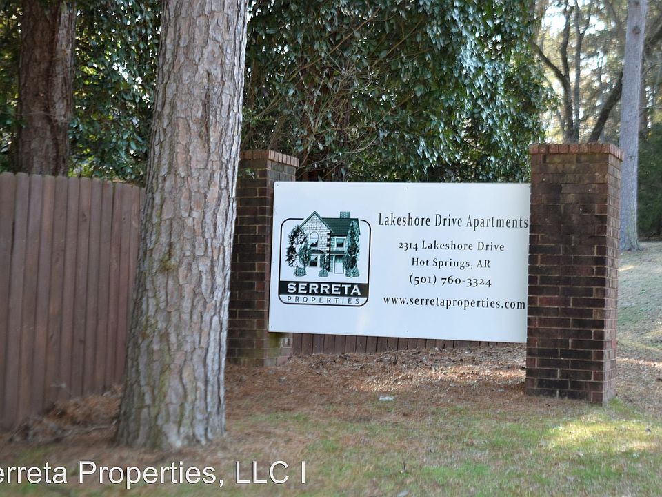 1st image of 2314 Lakeshore Dr APT 1