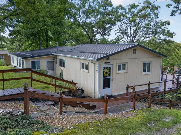 28282 Bluff Rd, Warsaw, MO 65355