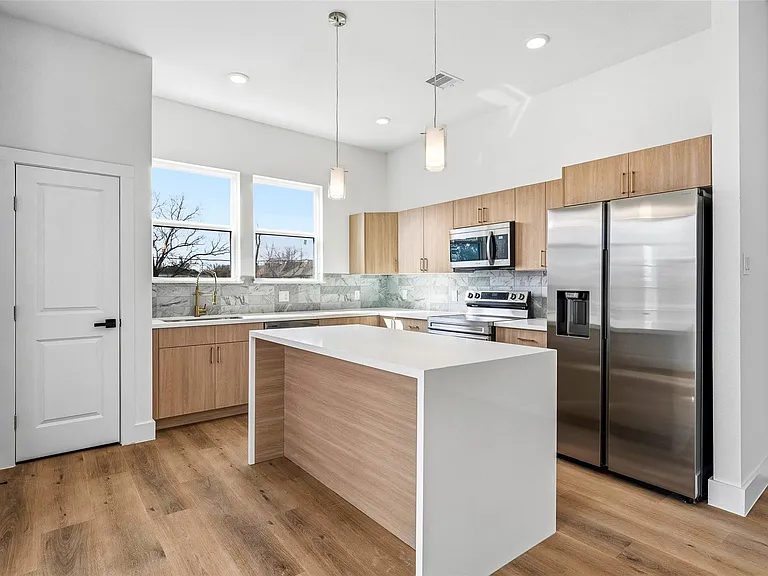4209 Allston St #A — Photo 15