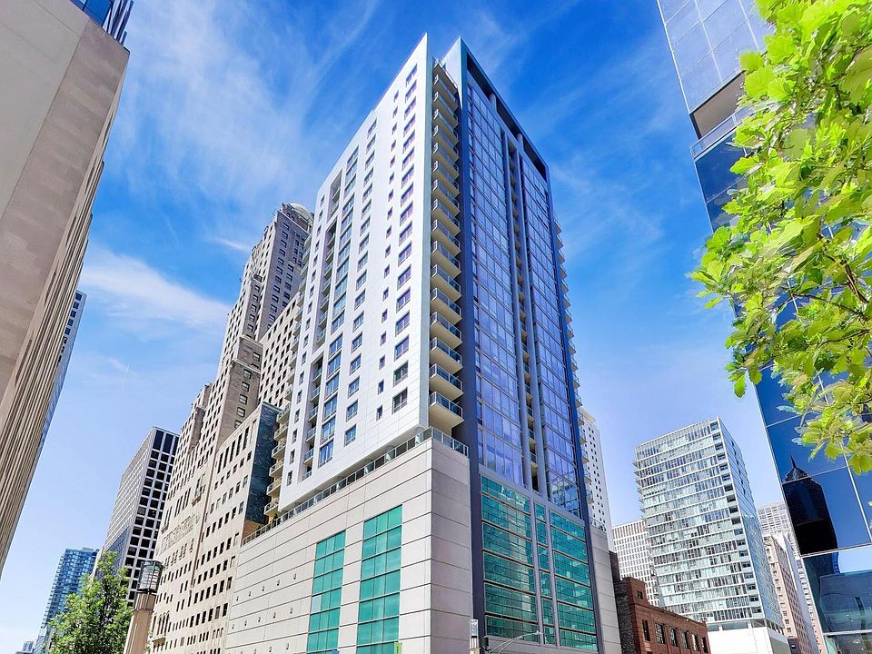1st image of 160 E Illinois St APT 1007