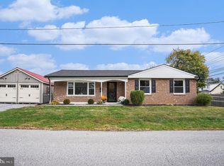 301 E Bridge St, Parkesburg, PA 19365