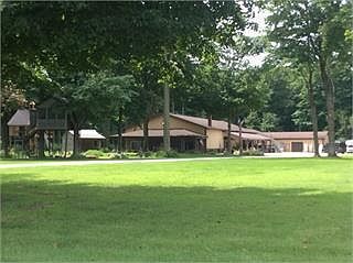 2nd image of 754 S Forrester Rd