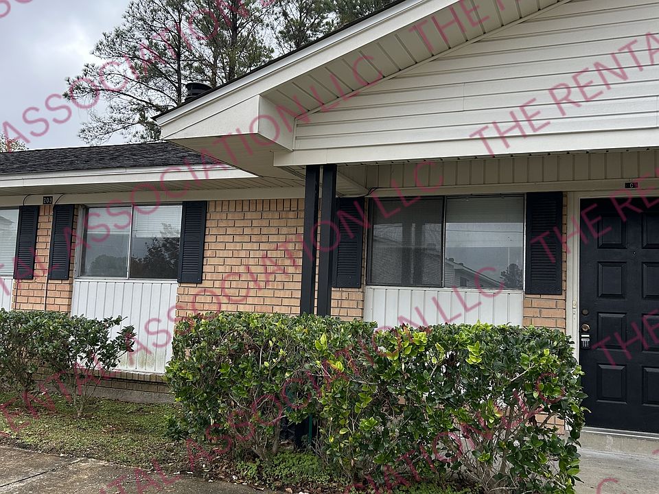 1st image of 203 Westridge Dr