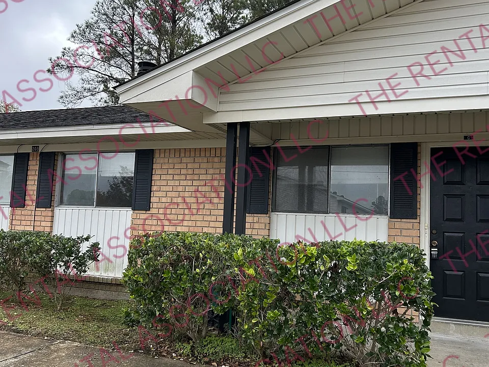 203 Westridge Dr